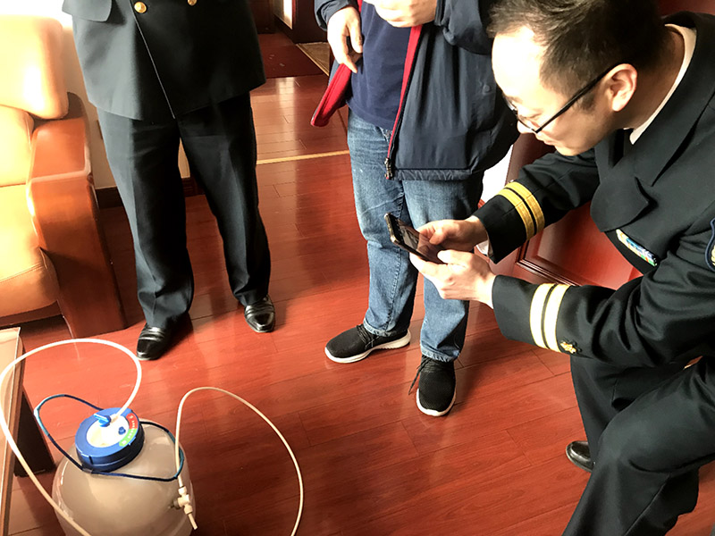 �ͻ�����